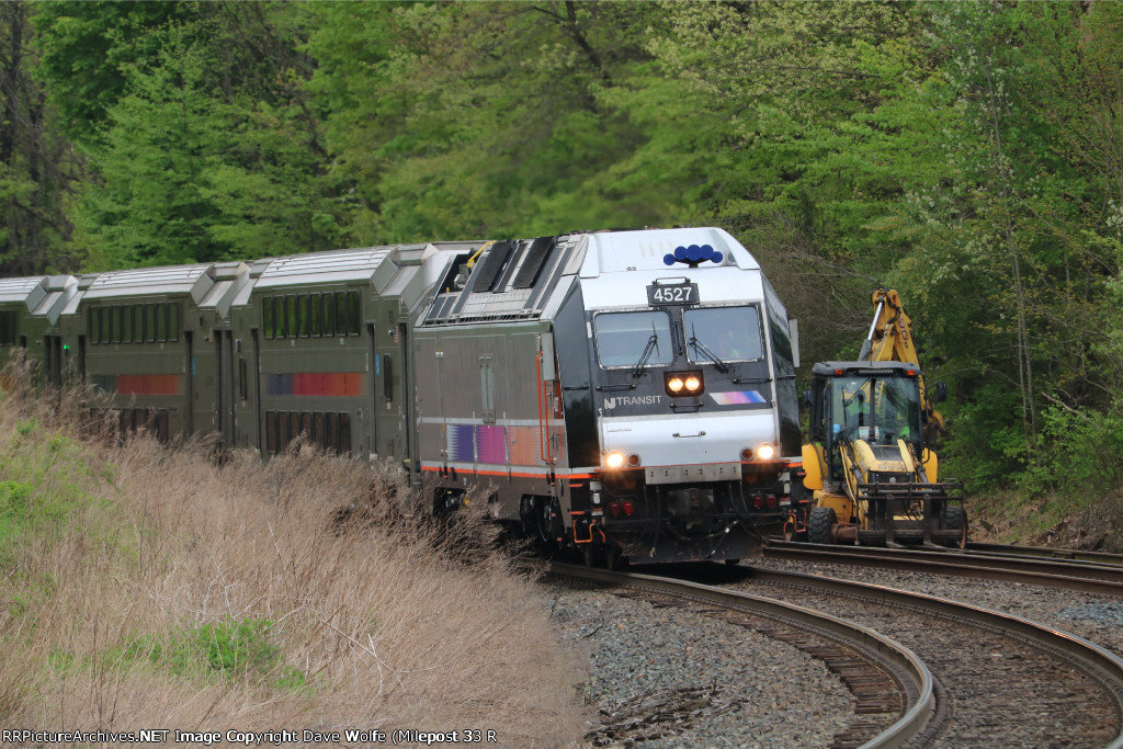 NJT 4527